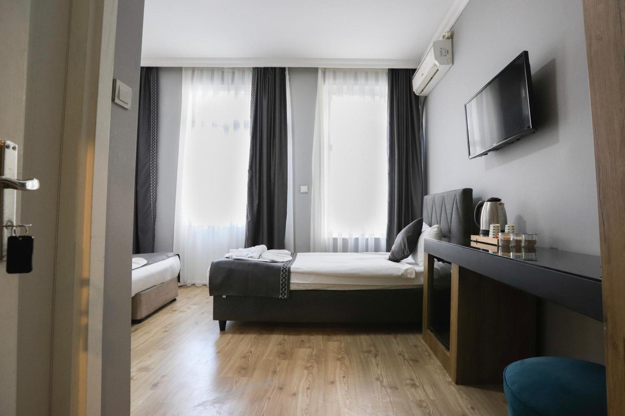 La Pera Suites Istambul Exterior foto